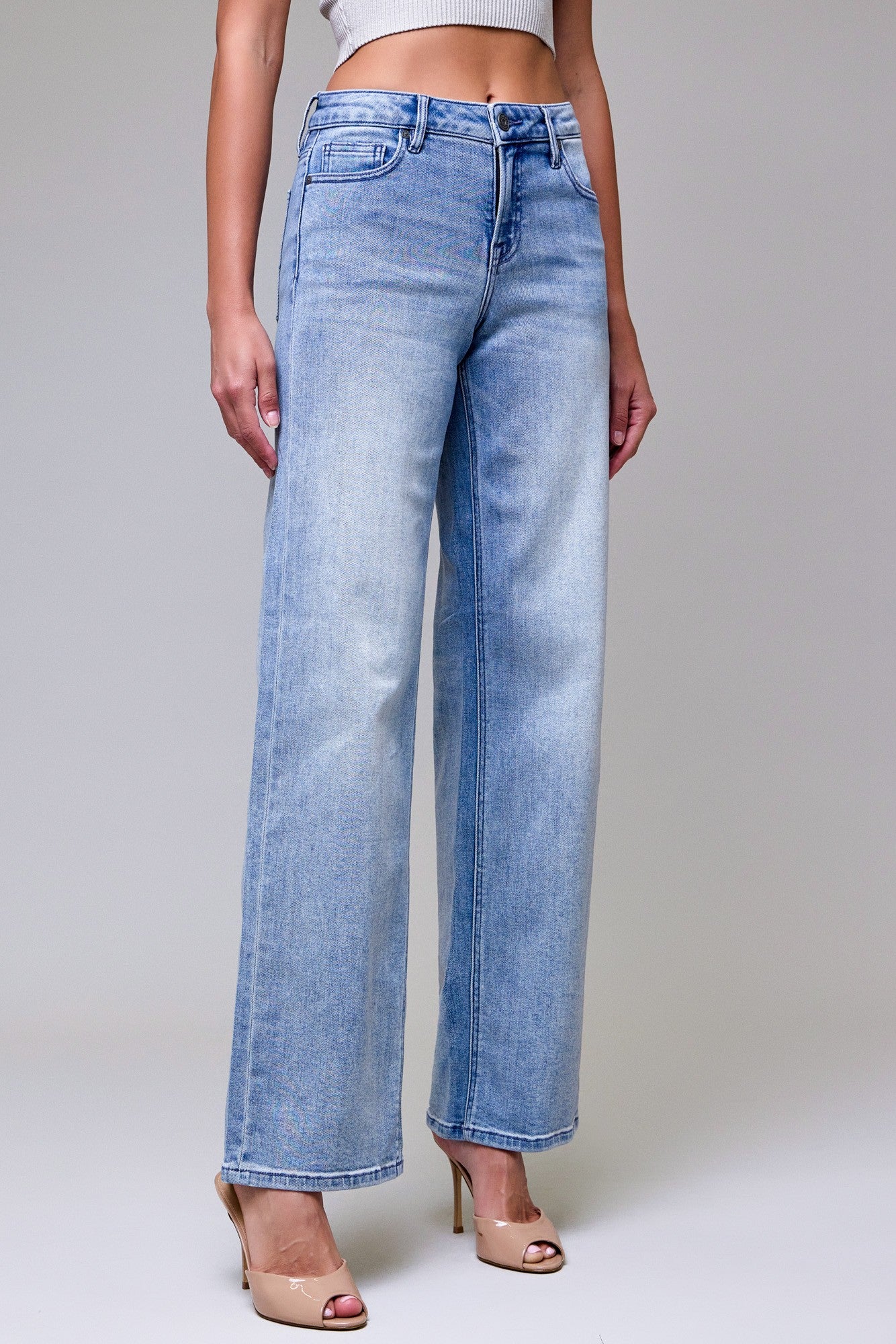 Riley Mid Rise Dad Jeans- Light