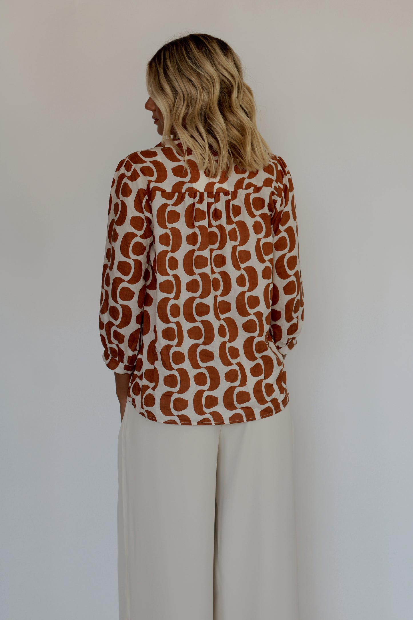 Ally Abstract Blouse- Cream/Tan