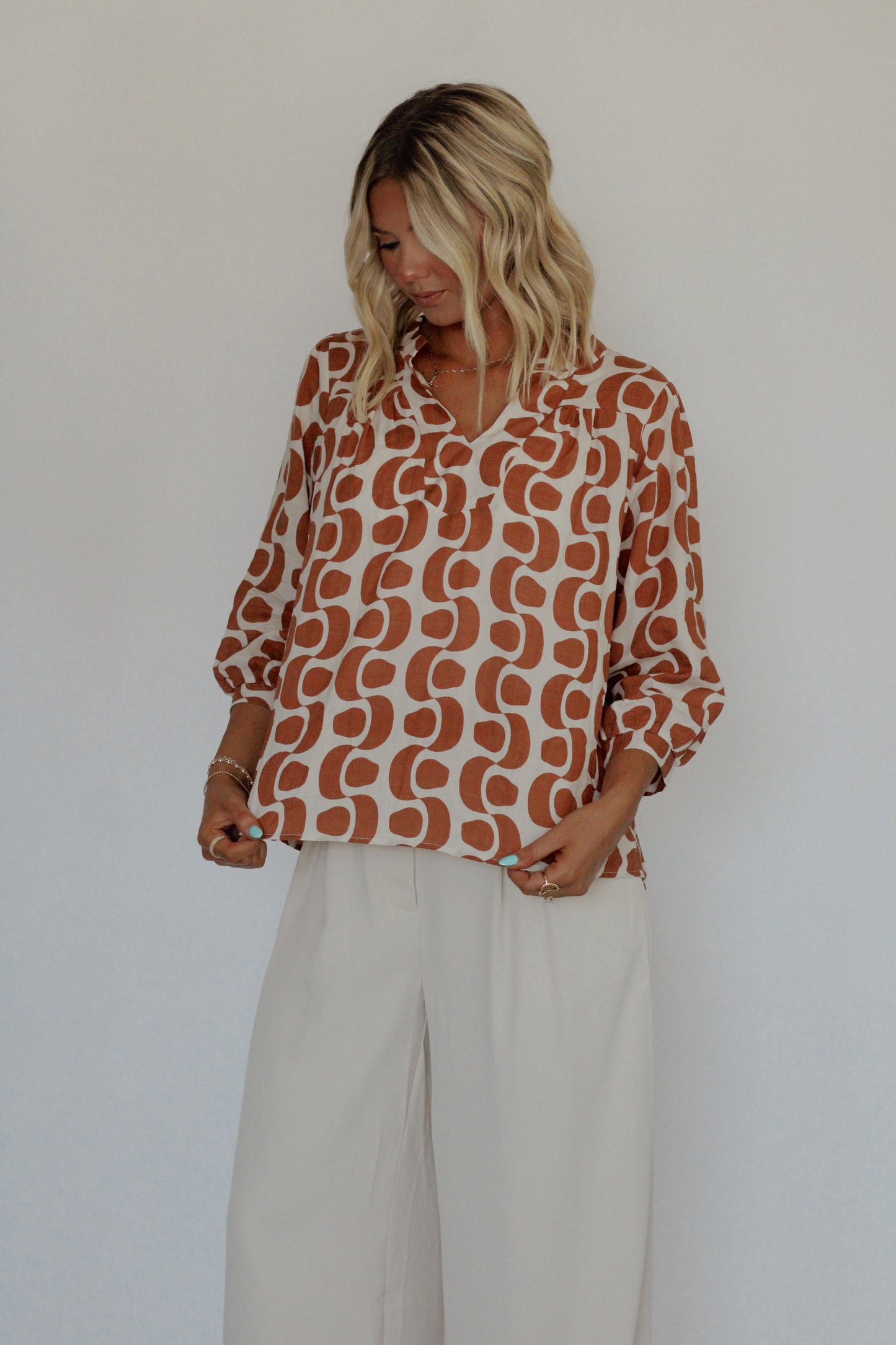 Ally Abstract Blouse- Cream/Tan
