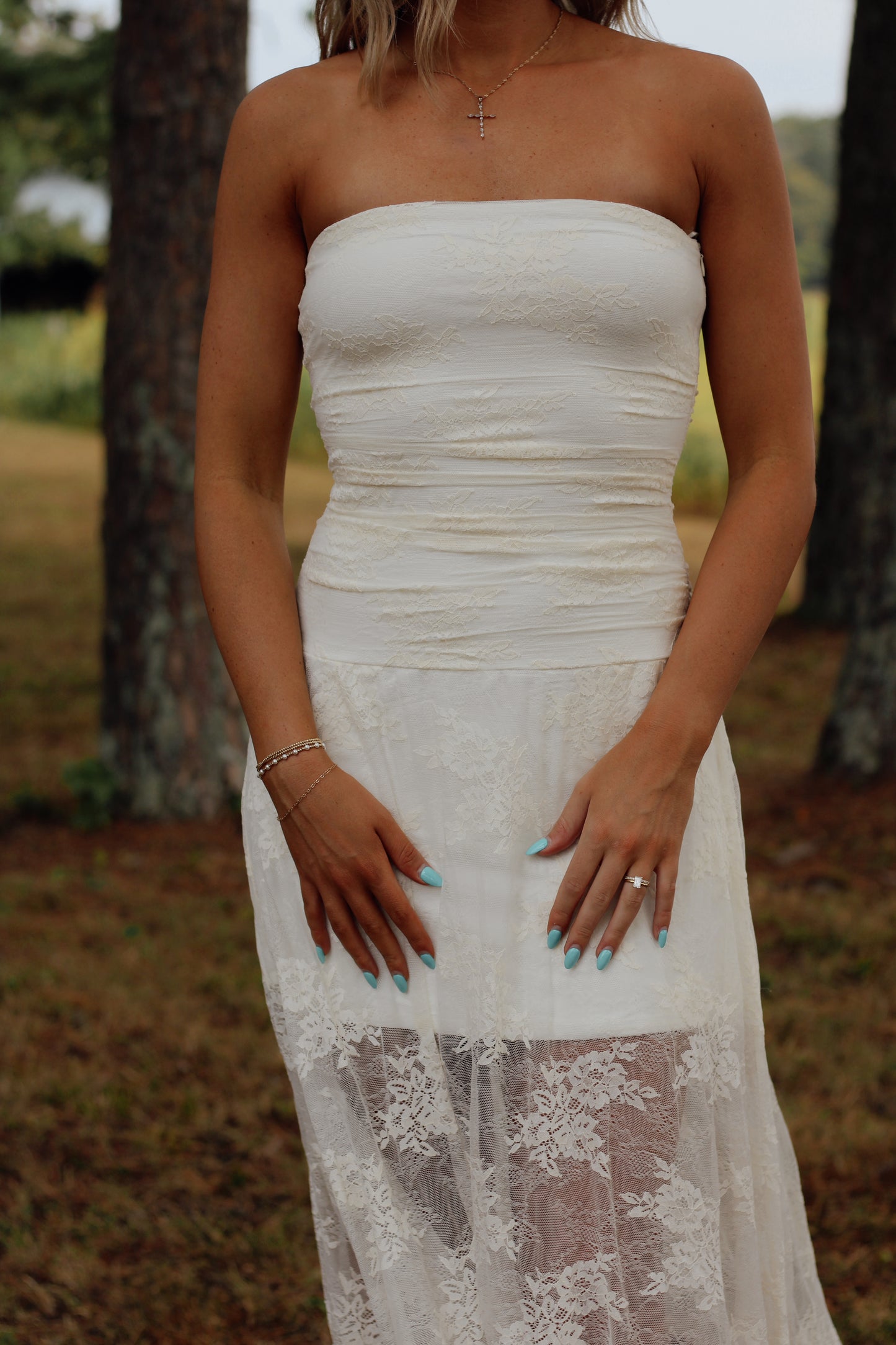 Last Rodeo Lace Midi Dress- Off White