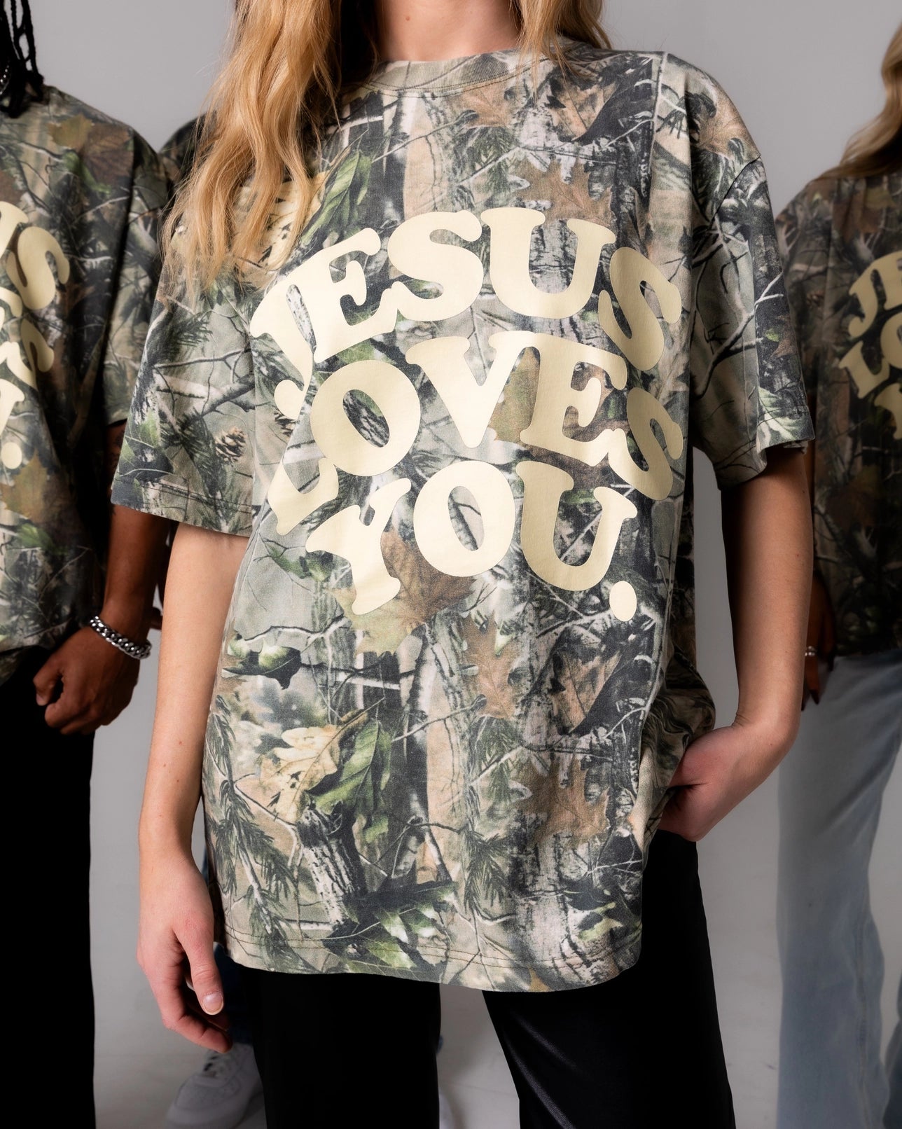 JESUS LOVES YOU TEE- CAMO