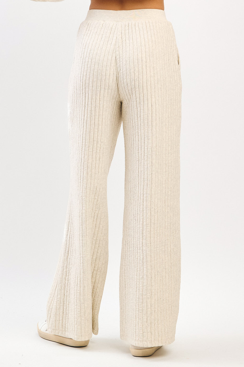 Willow Quilted Set- Oatmeal