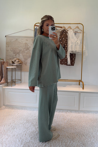 Let's Wander Stripe Set- Hunter Green