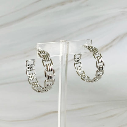 Linked Golden Hoop Earrings