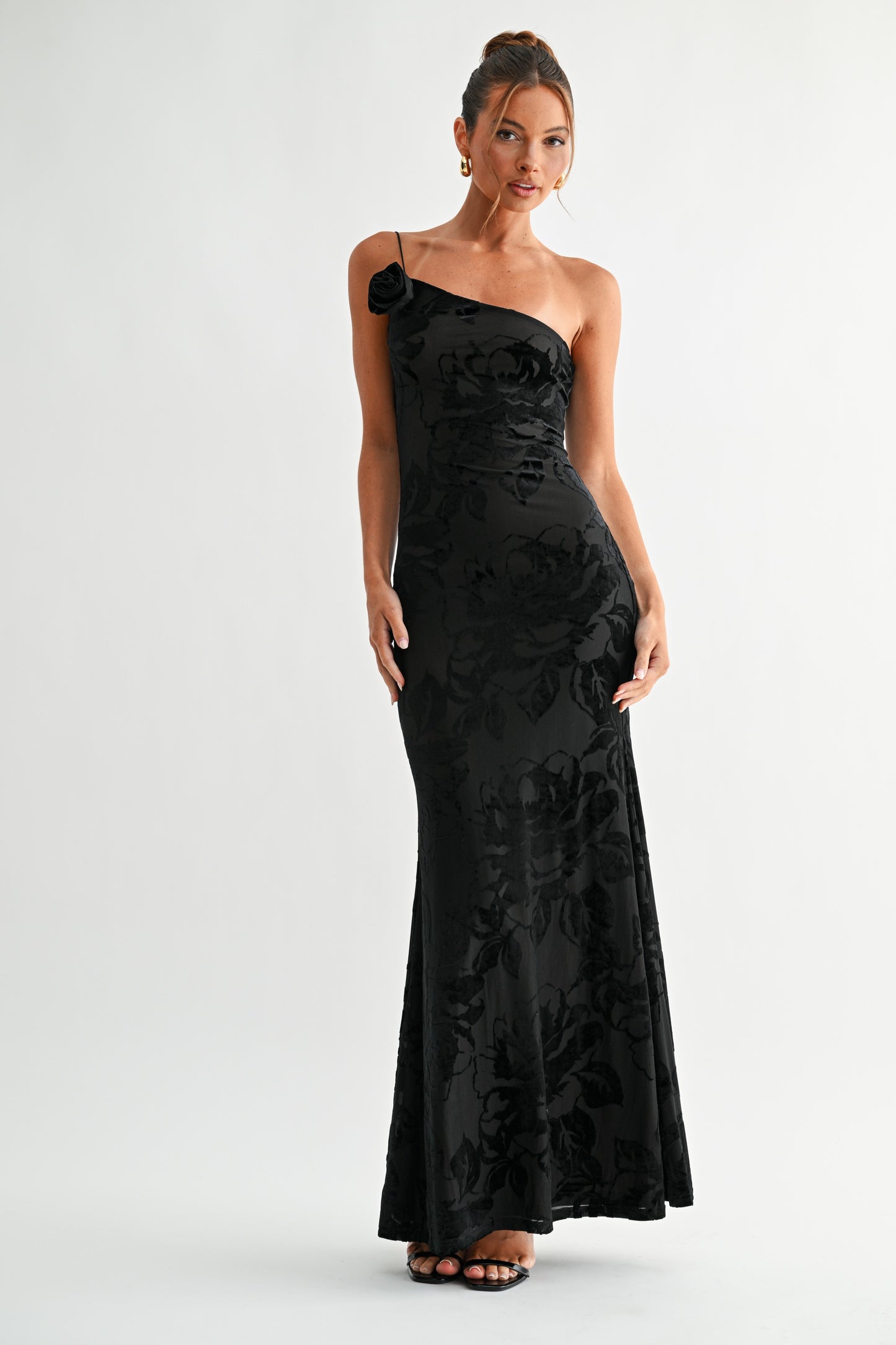 Midnight Bloom Velvet Maxi Dress- Black