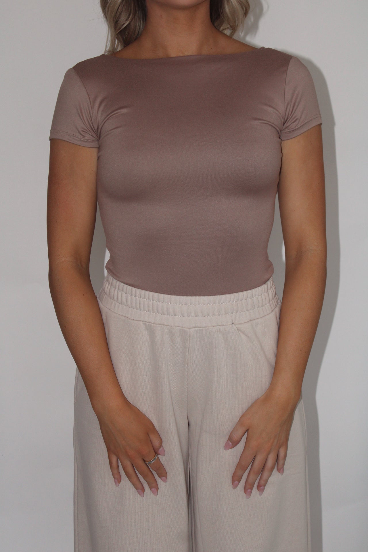 Sarah Short Sleeve Top - Mocha