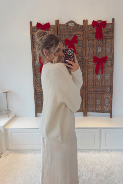 Newlywed Knit Sweater- White