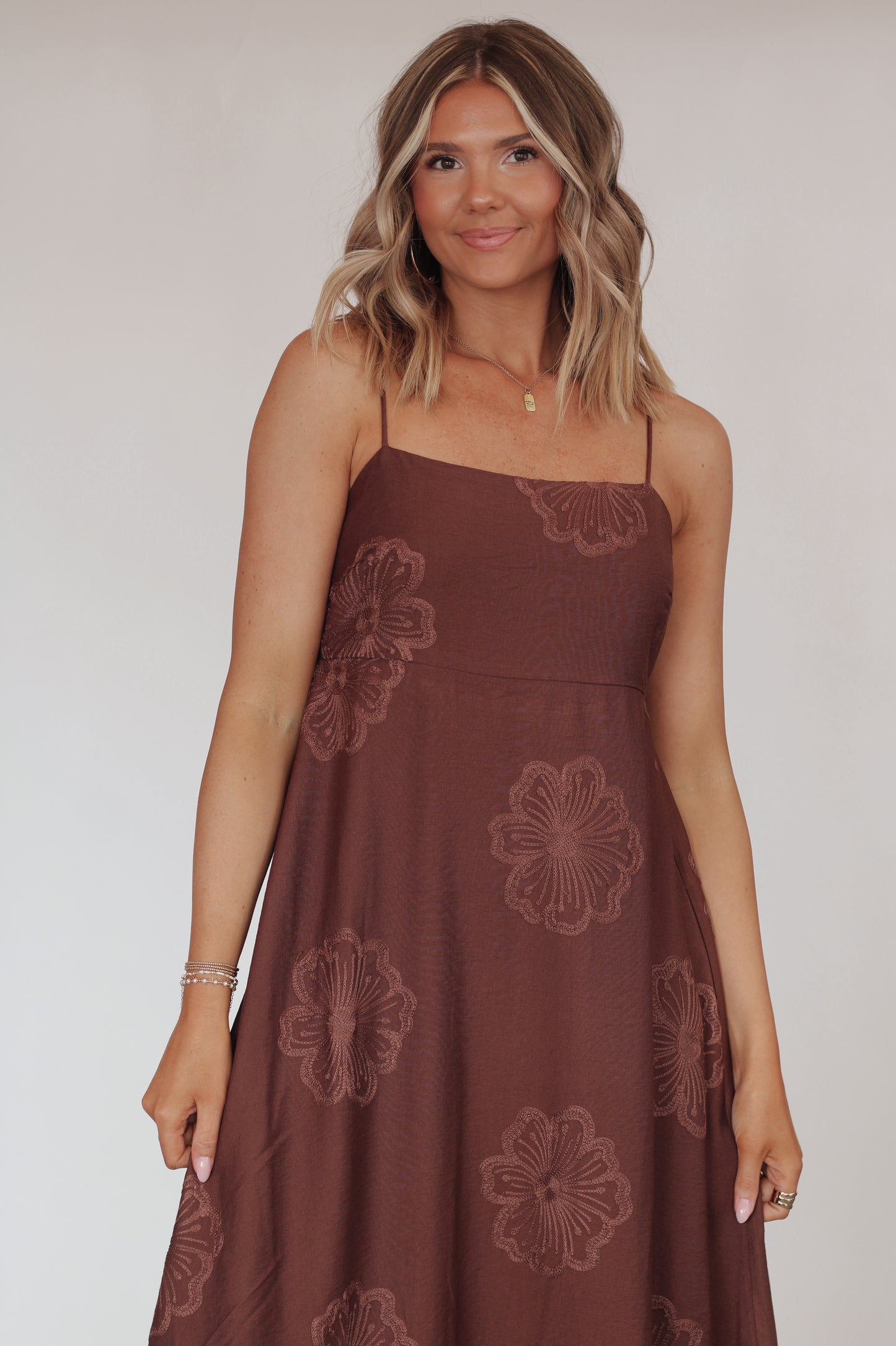 Cocoa Beach Floral Midi Dress- Mocha