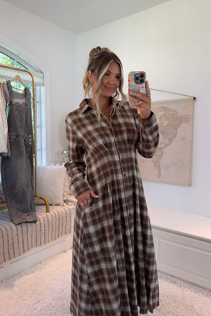 The New England Autumn Dress- Mocha