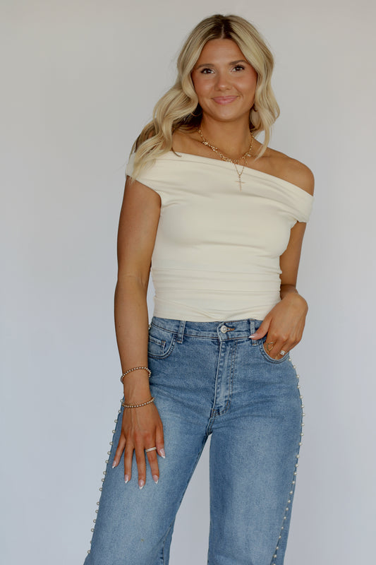 Olivia Off The Shoulder Top- Cream