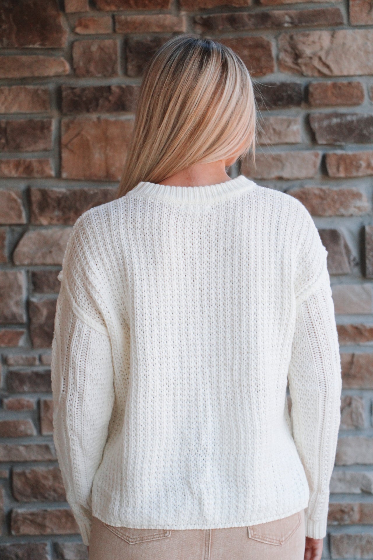 White chunky hotsell knit sweater