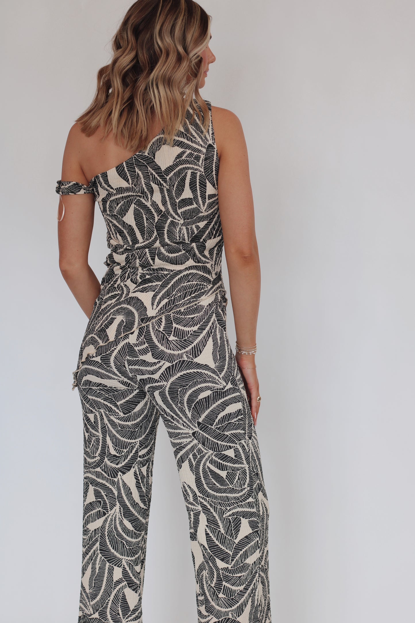 Saltwater Asymmetrical Set- Midnight Palm