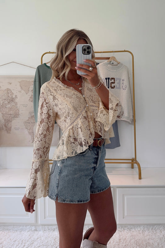 Honey Lace Blouse- Butter Yellow
