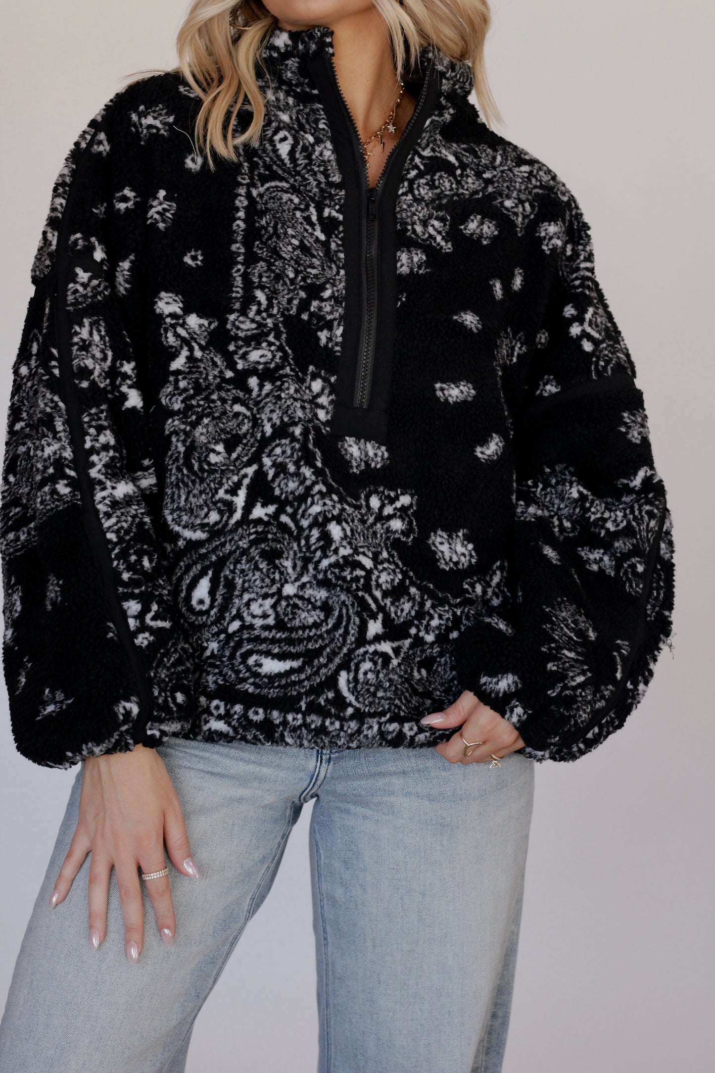 Savannah Sherpa Fleece Jacket- Black