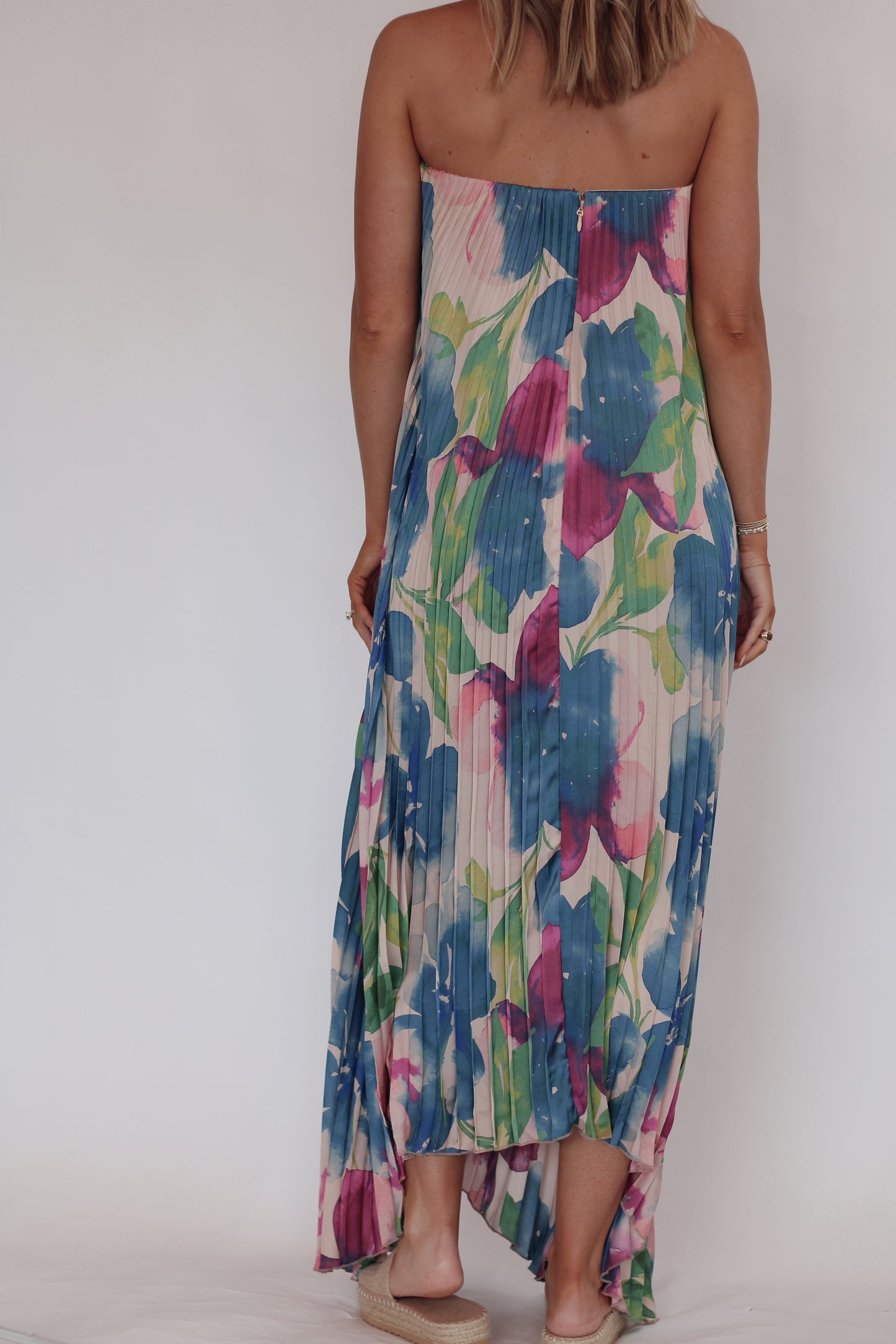 Meadowlark Pleated Maxi Dress- Lapis Bloom