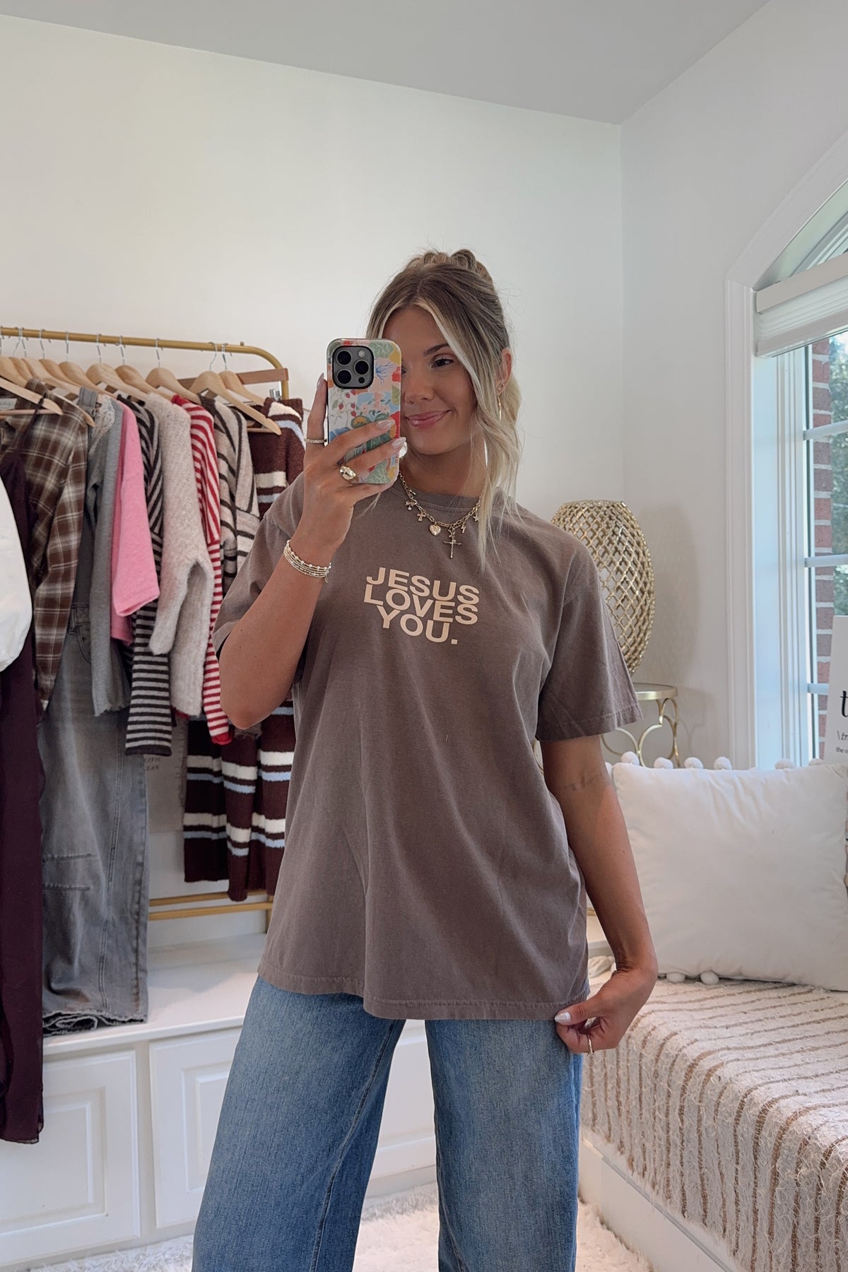 JESUS LOVES YOU TEE- BROWN