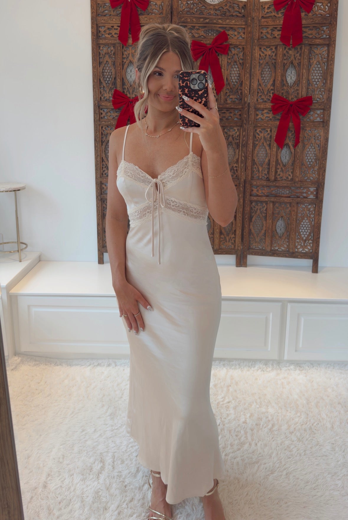 Bubbly Lace Slip Maxi Dress- Champagne