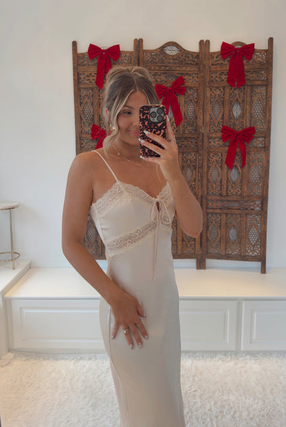 Bubbly Lace Slip Maxi Dress- Champagne