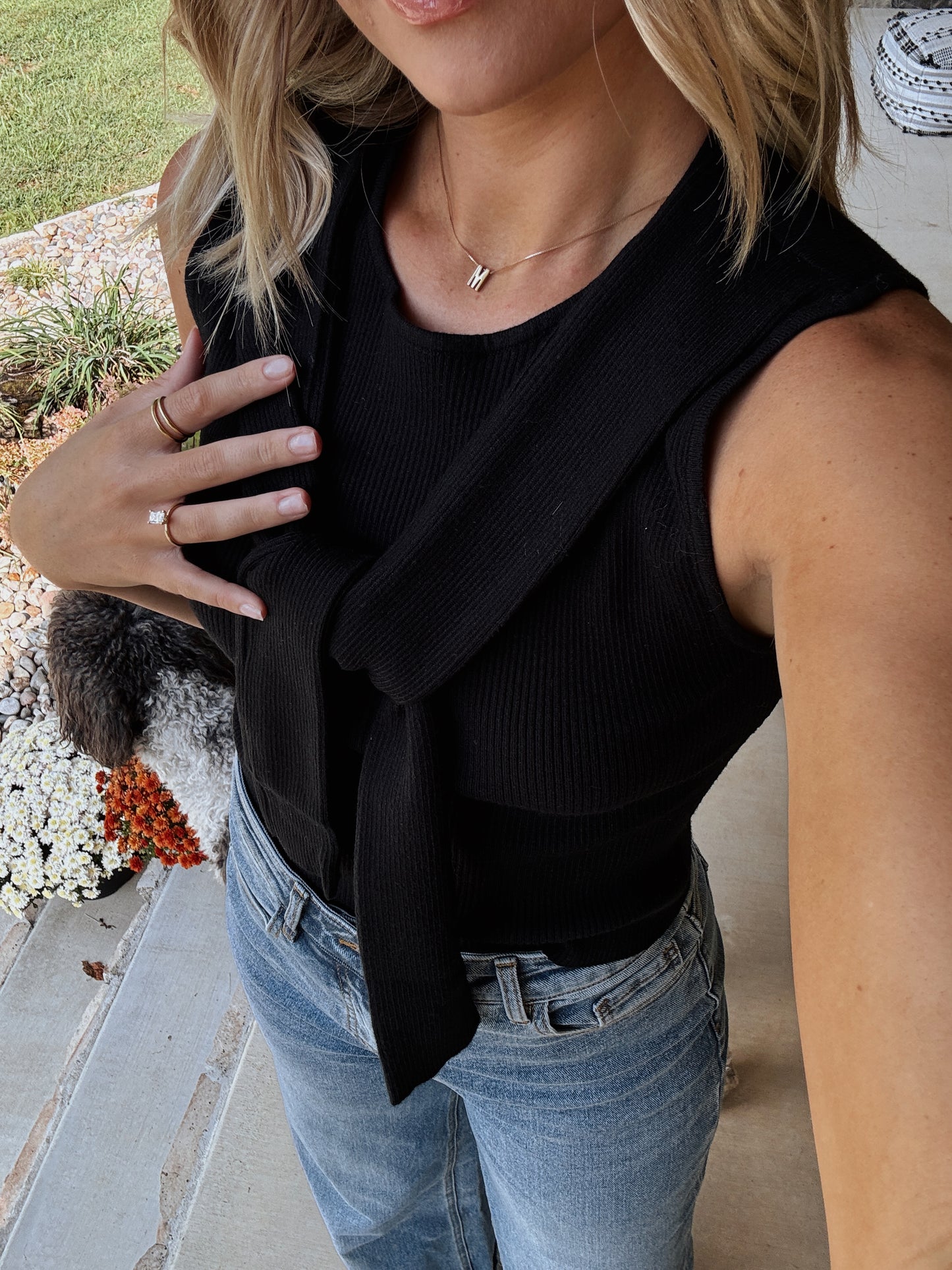 Reese Sleeve Tie Sweater Top- Black