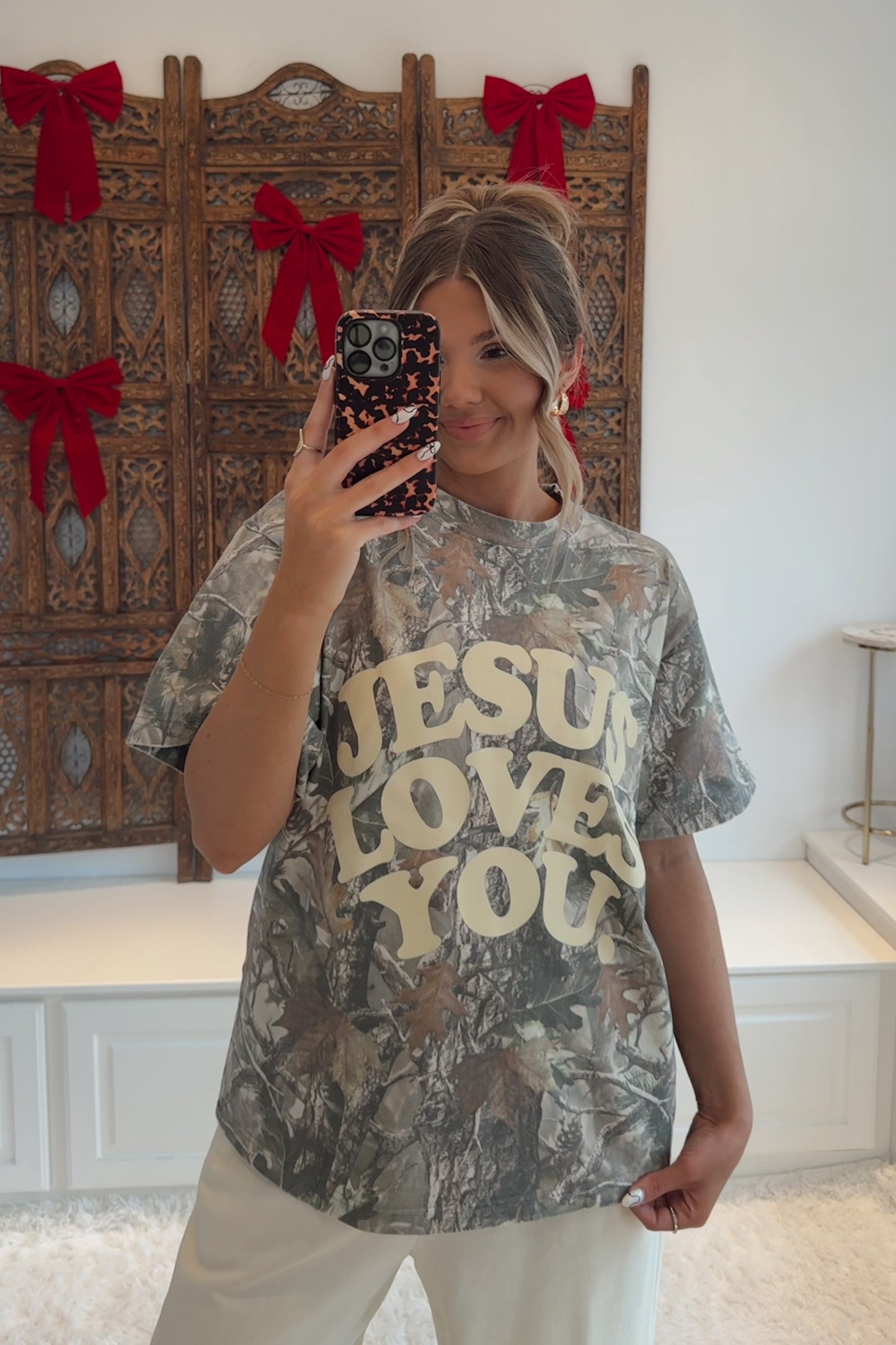JESUS LOVES YOU TEE- CAMO