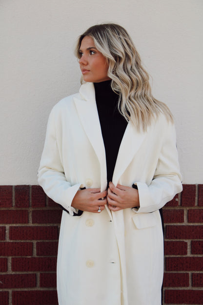 Chi Town Color Block Coat- Black/Ivory